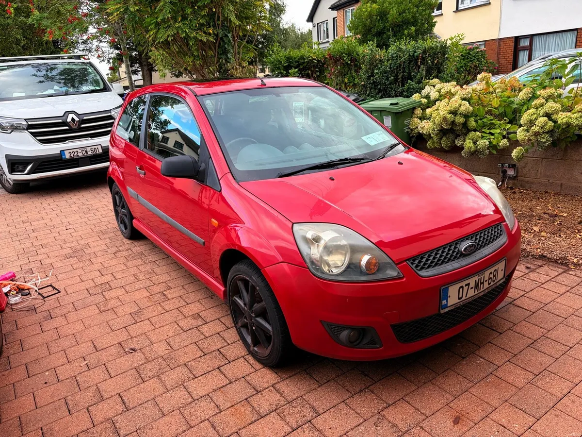 Ford Fiesta - Image 1