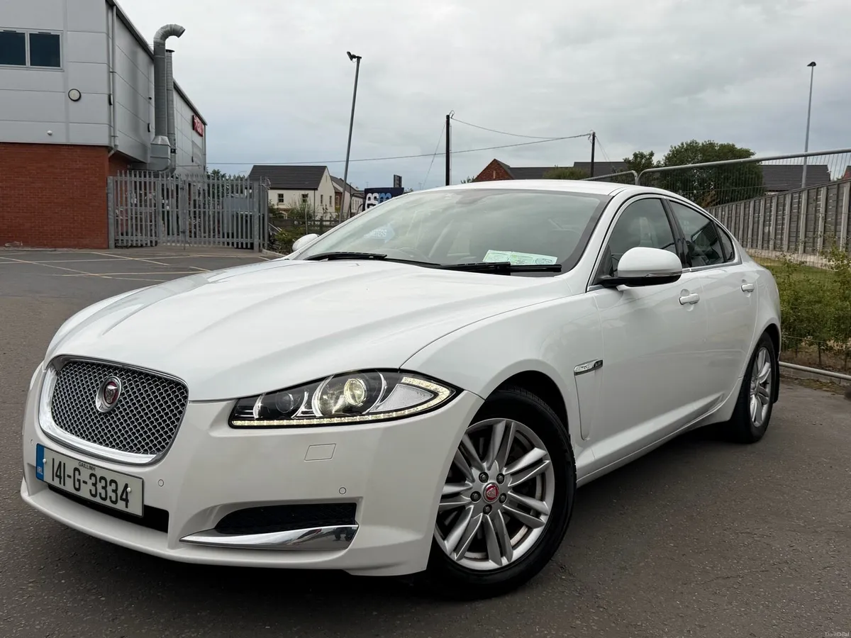 2014 Jaguar xf luxury Nct 05 /27 tax 10/26 - Image 1