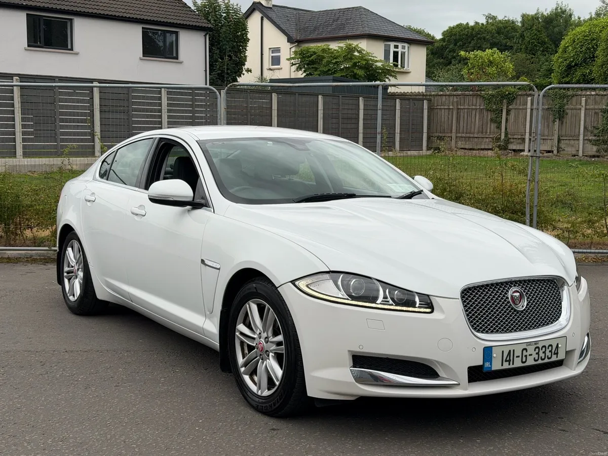 2014 Jaguar xf luxury Nct 05 /27 tax 10/26 - Image 3