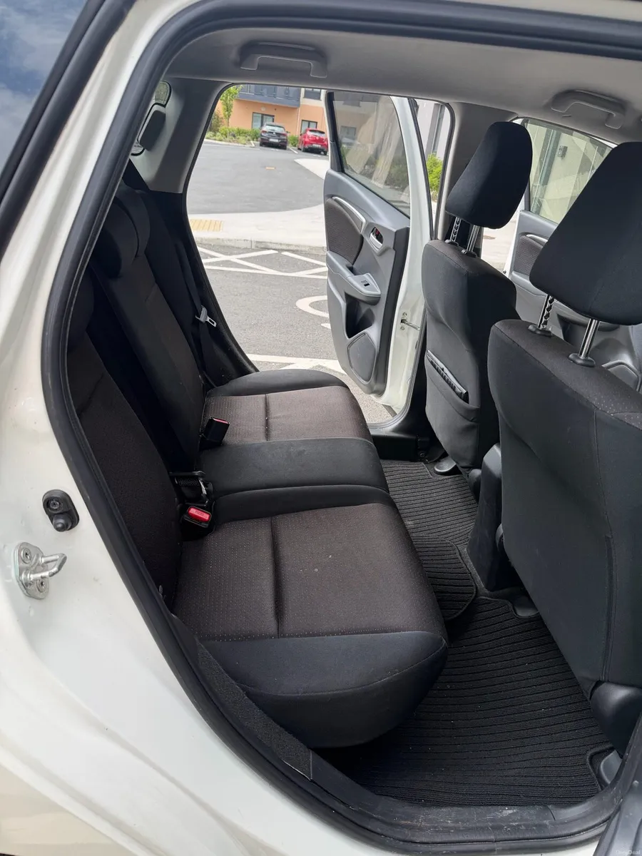 Honda Fit - Image 6