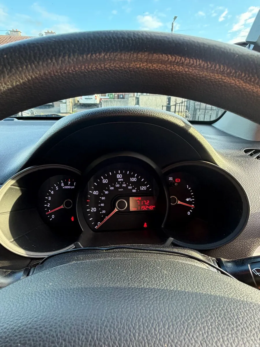 Kia picanto - Image 6