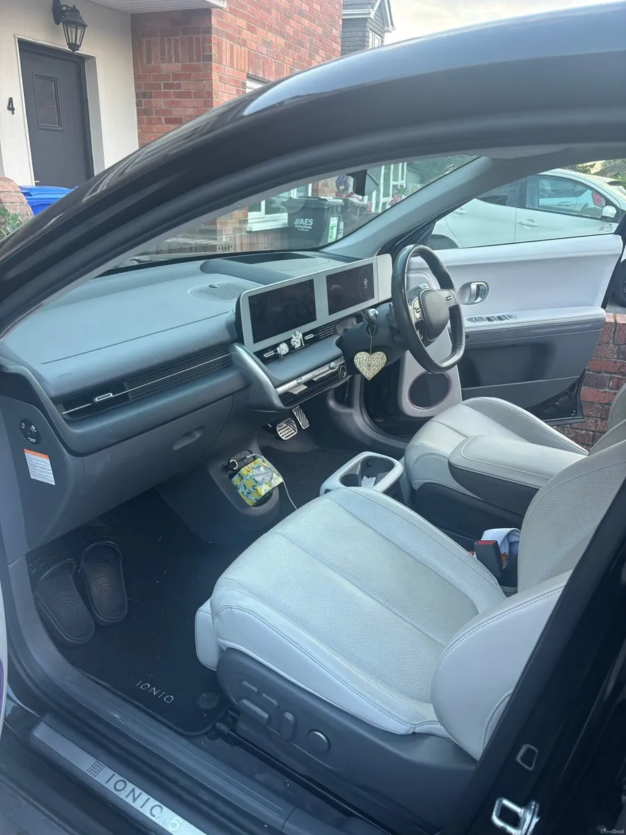 Hyundai Ioniq 5 Premium Plus - Image 5