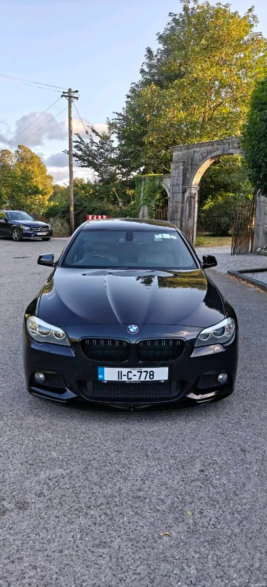 F10 528i automatic - Image 1