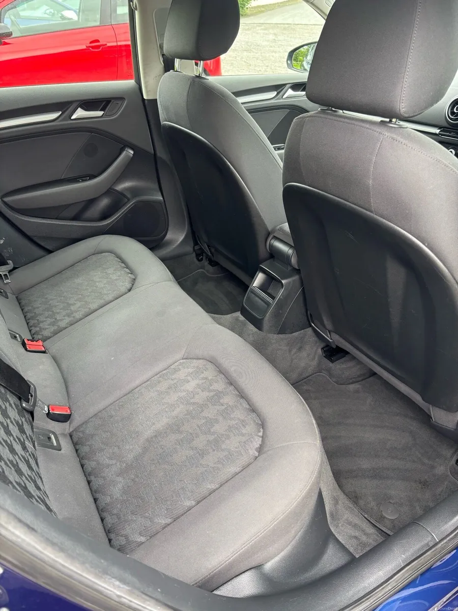 Audi a3 SE TDI S-A (northern reg ) - Image 4