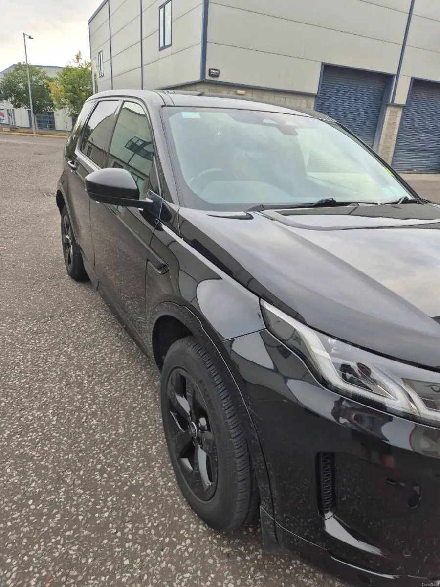 Land Rover Discovery Sport R-Dynamic - Image 3