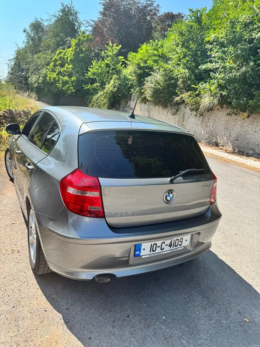 BMW 1-Series 2010 - Image 5