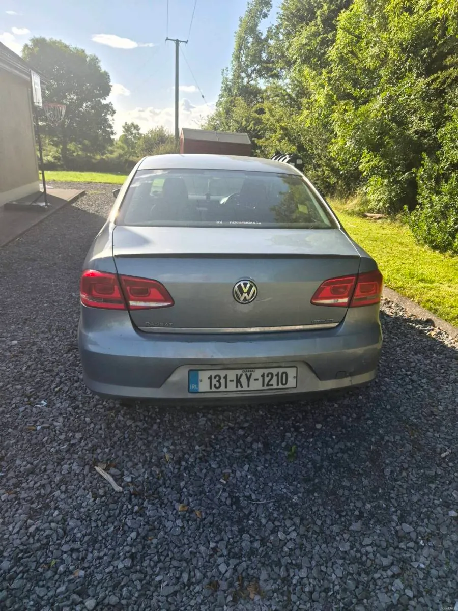 Volkswagen Passat - Image 3