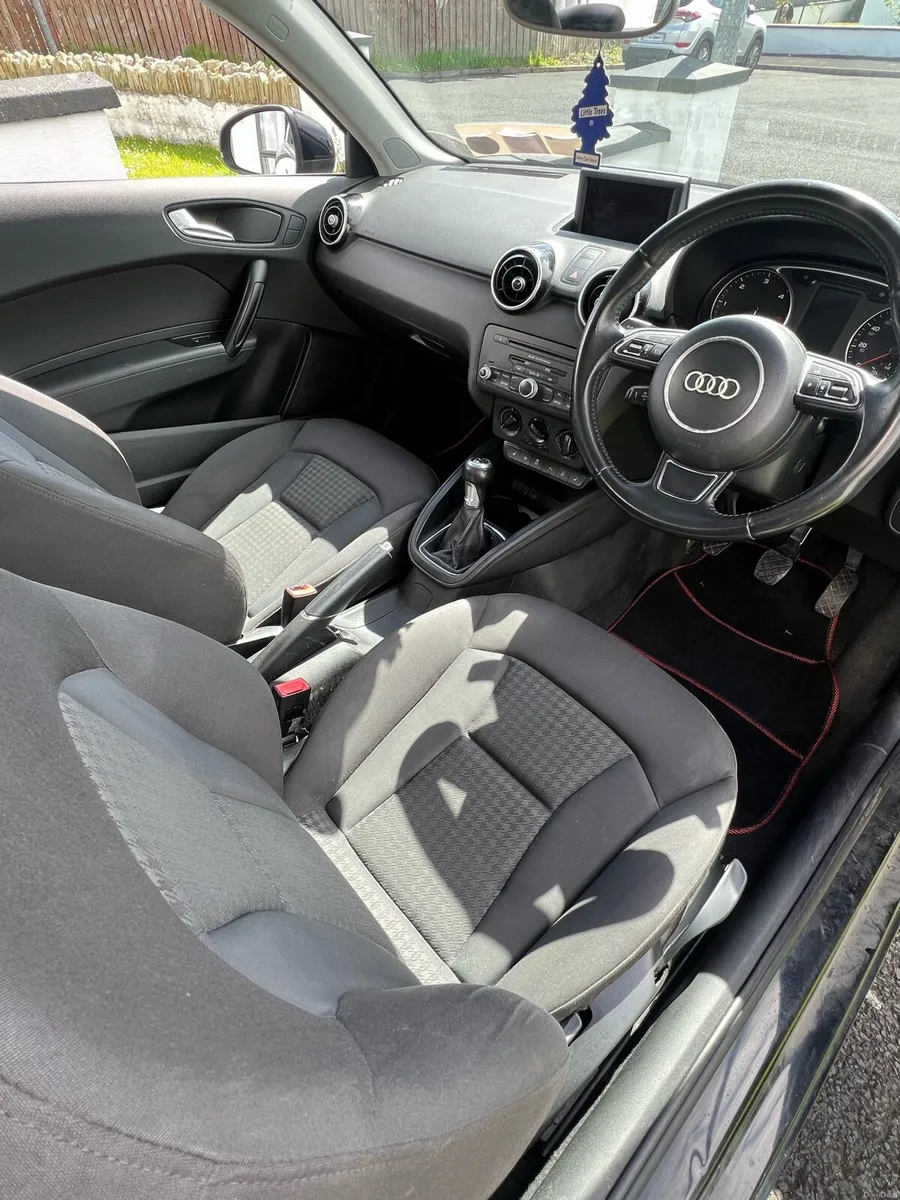 AUDI A1 - Image 4