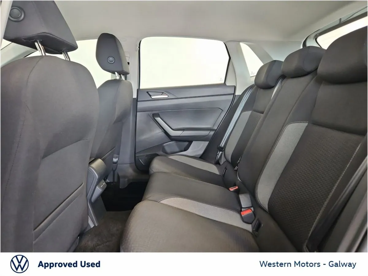 Volkswagen Polo Life, Alloys, LED Lights, Cruise C - Image 6