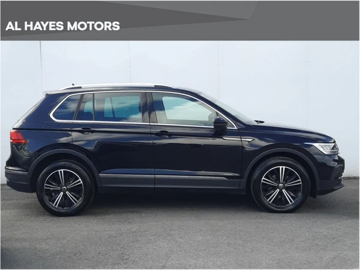 Volkswagen Tiguan AUTOMATIC LIFE 2.0TDI 150HP - Image 6