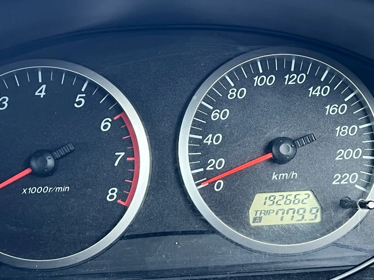 Mazda 2 - Image 4