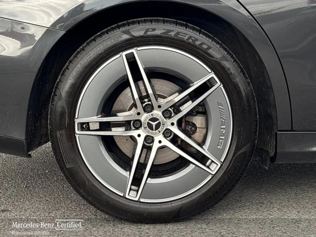Mercedes-Benz E-Class E220d AMG Line Plus - Image 5