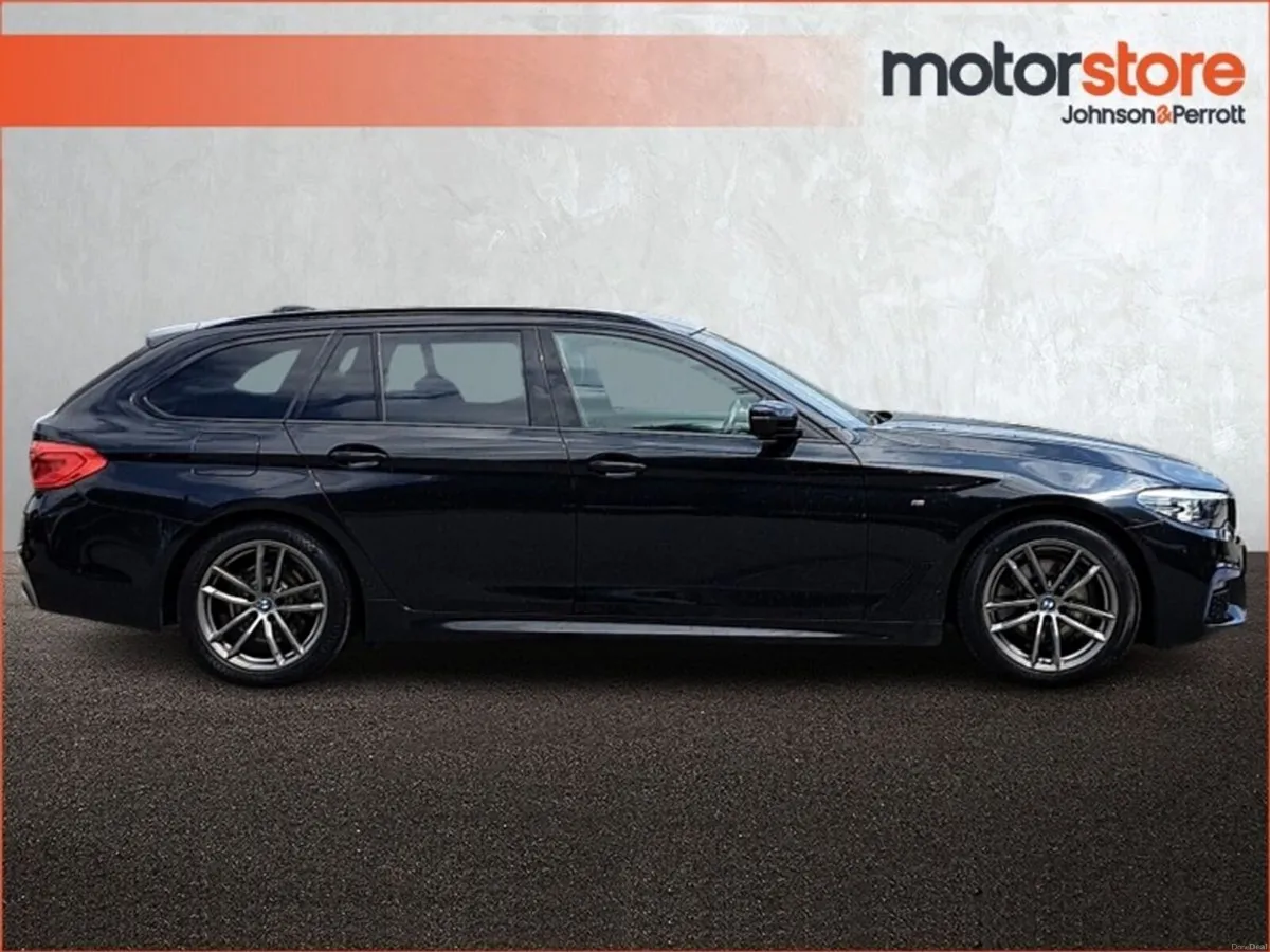 BMW 5-Series 520d M Sport Auto - Image 6