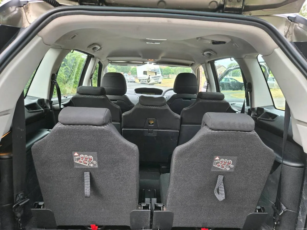 2012 Citroën Grand C4 Picasso VTR+ 1.6 e-HDi 3500€ - Image 5