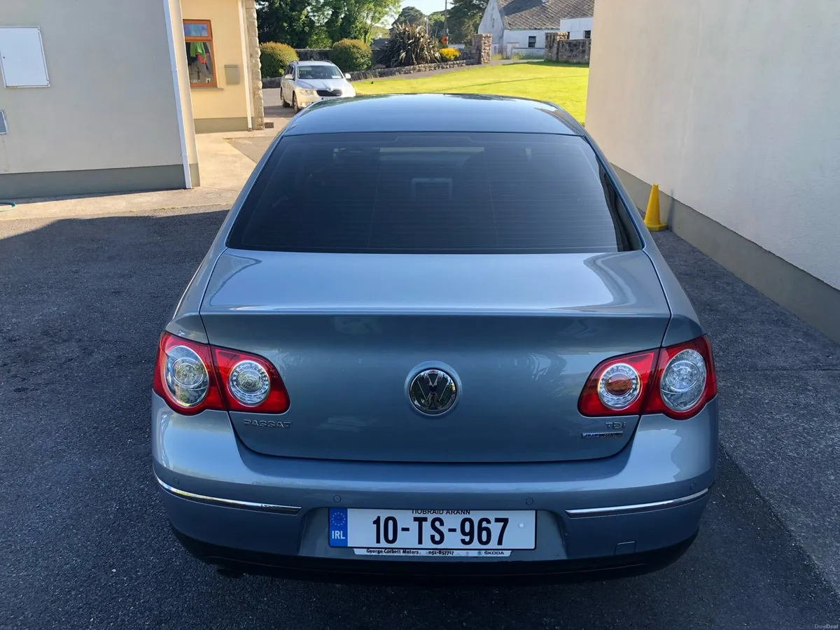 2010 VW Passat 1.6 TDI **NCT 03/27** - Image 5