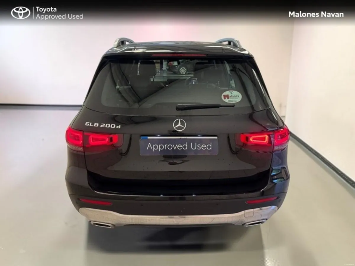 Mercedes-Benz GLB 200 D 5 5DR AUTO - Image 4