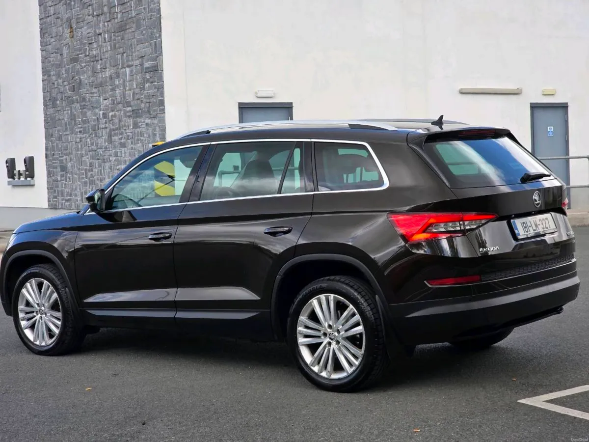 181 SKODA KODIAQ 2.0D 4X4 AUTOMATIC - Image 2