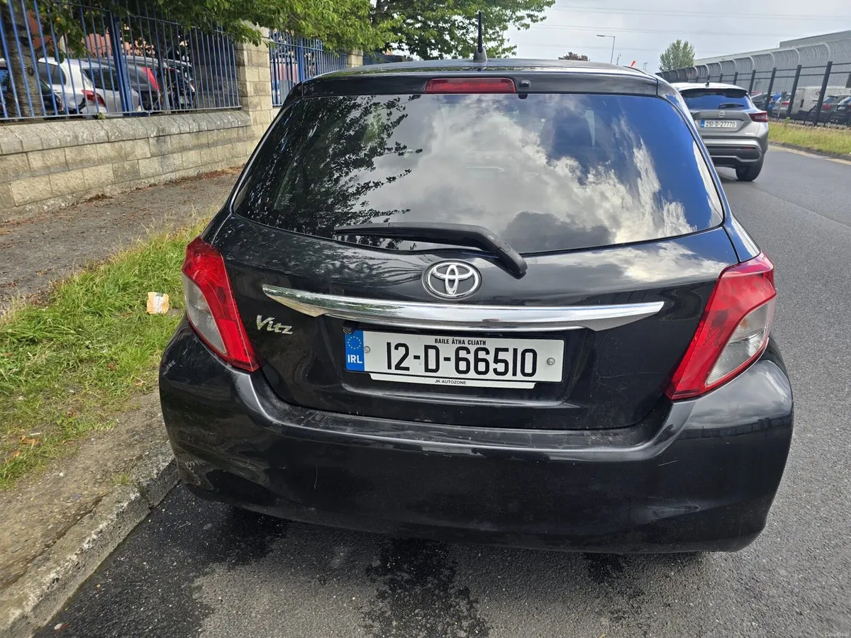 Toyota yairs - Image 5