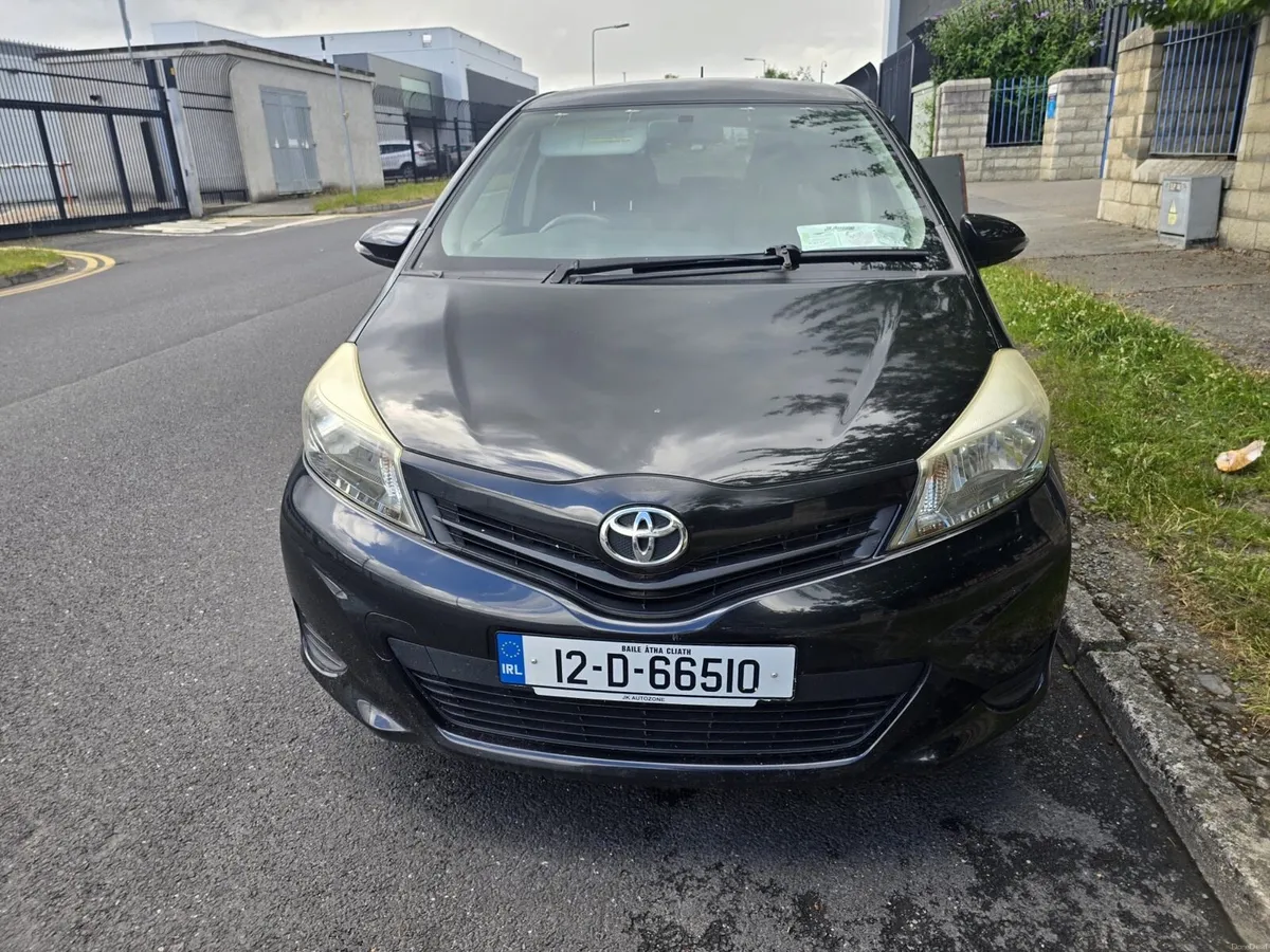 Toyota yairs - Image 1