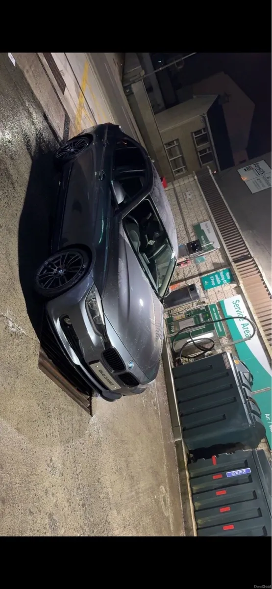 Bmw 3 series - Image 1