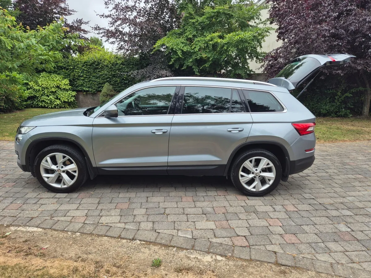 4x4 Skoda Kodiaq, 7 Seater - Image 4