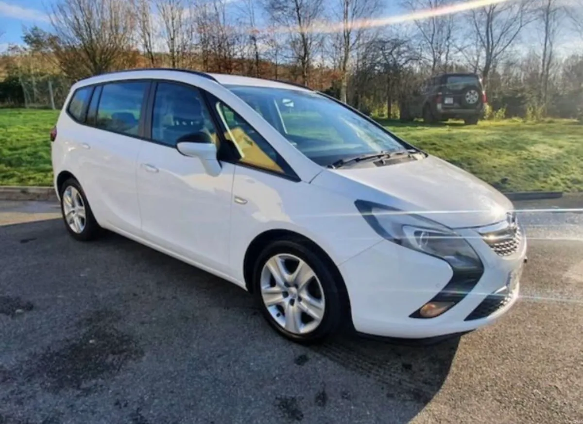 Opel zafira tourer - Image 1
