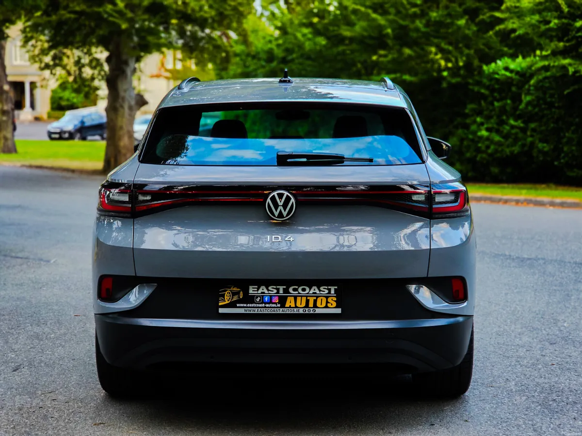 2023 Volkswagen ID4 150KW LIFE PRO PERFORMANCE - Image 4
