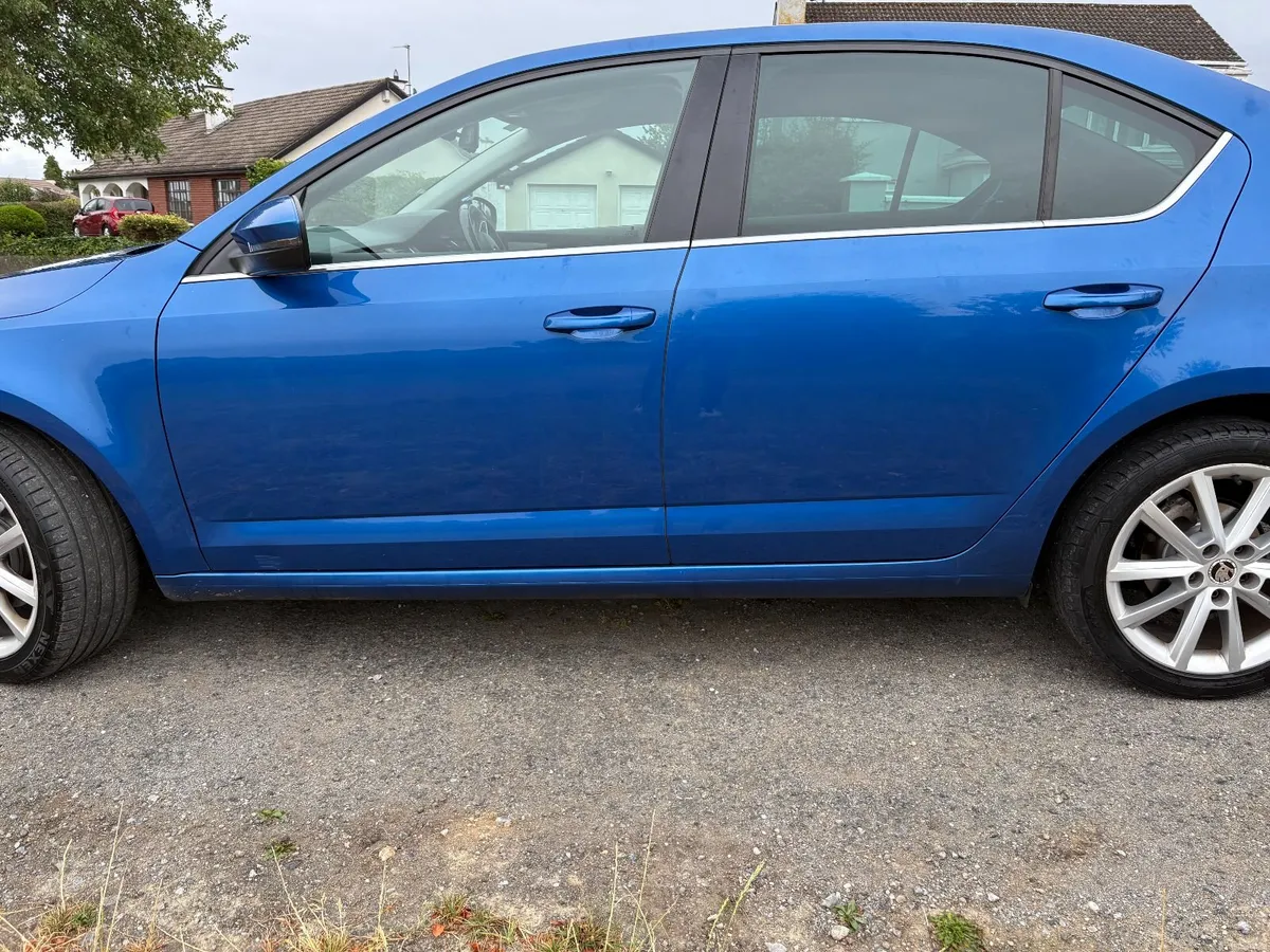 Skoda Octavia 1.6 TDI Style 2016 110HP - Image 2