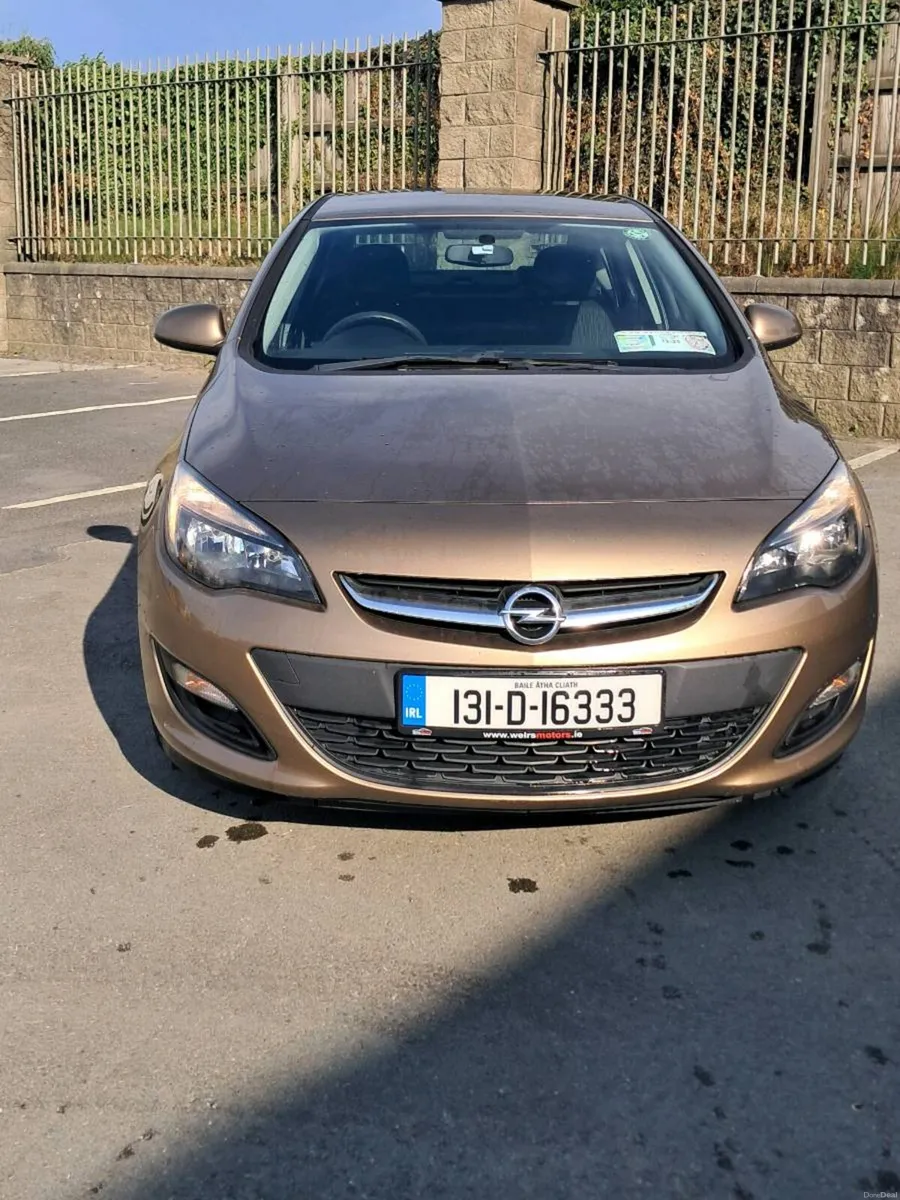 Opel  Astra 1.7 TDCI - Image 2