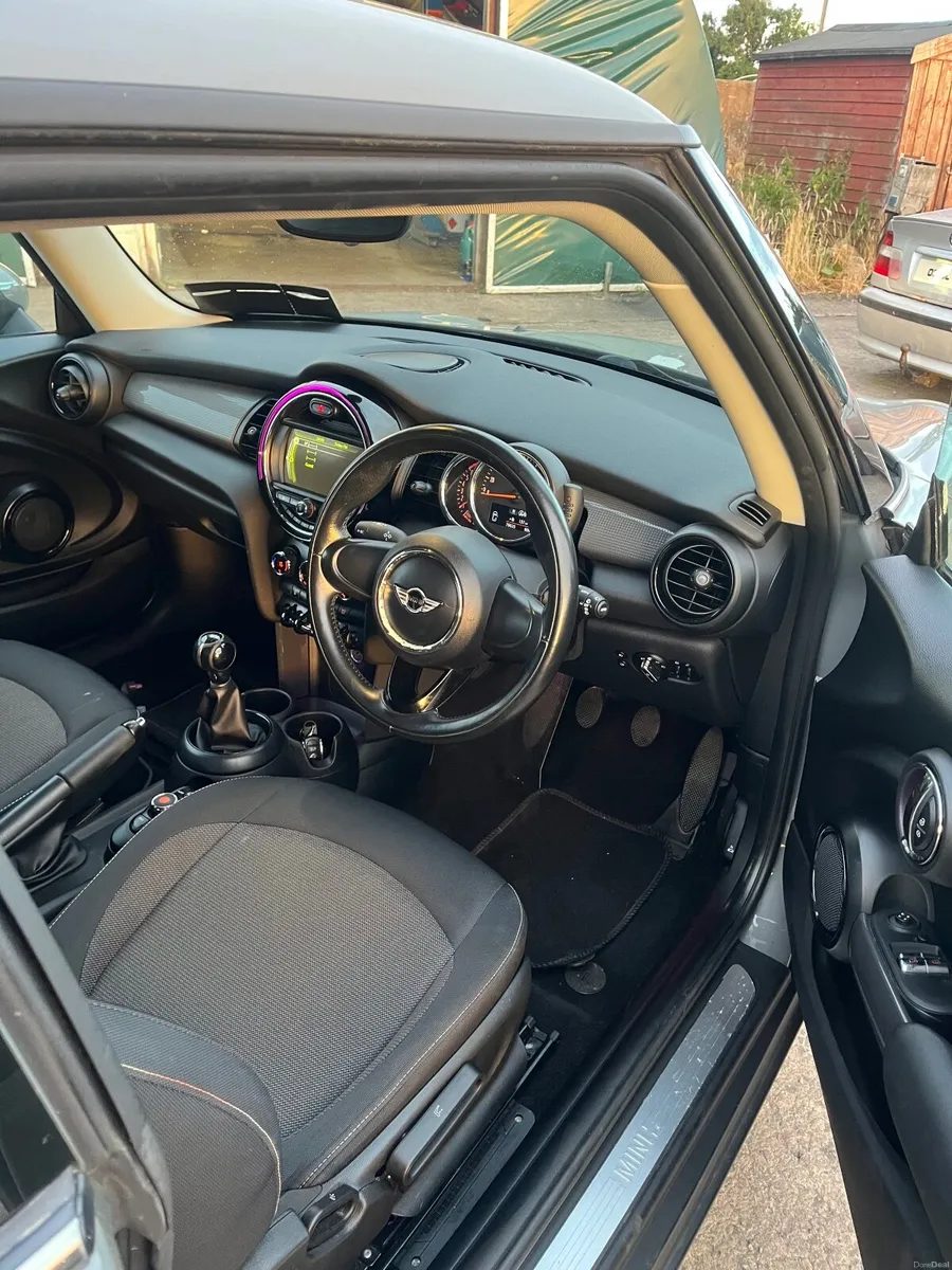 Mini One 2016 - Image 6