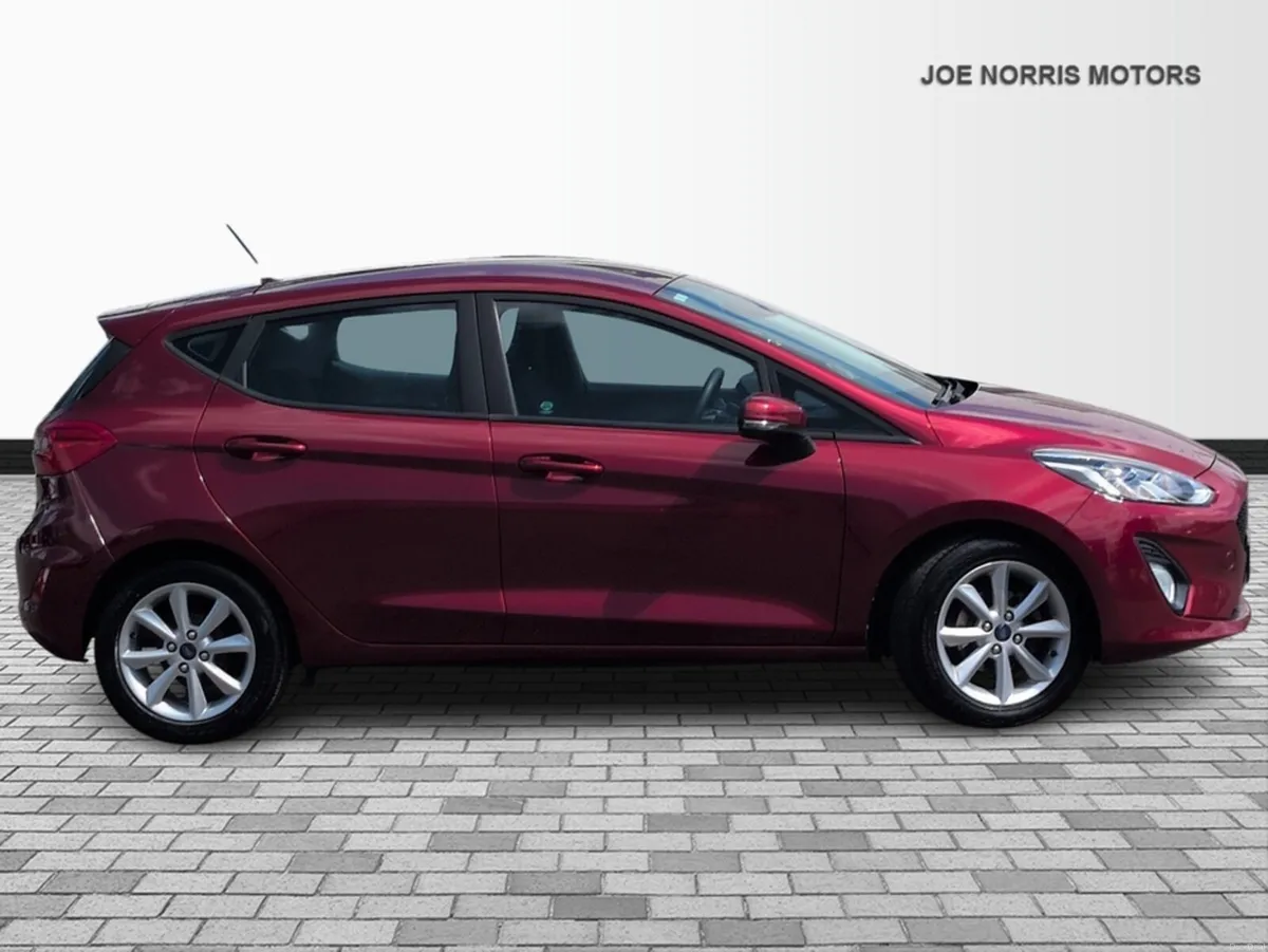 Ford Fiesta ZETEC 1.10 70PS 5SPEED 5DR - Image 4