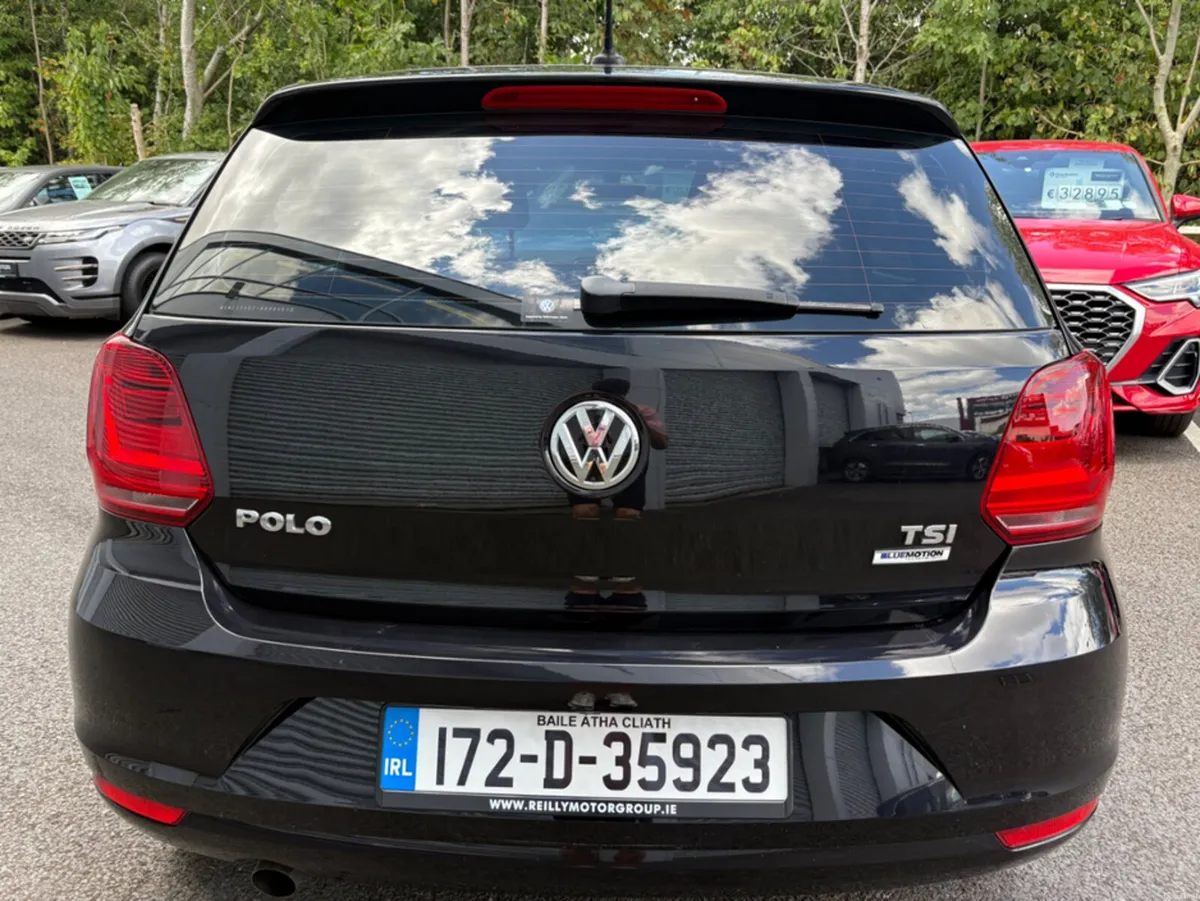 Volkswagen Polo 1.2 PETROL CL AUTO - Image 6