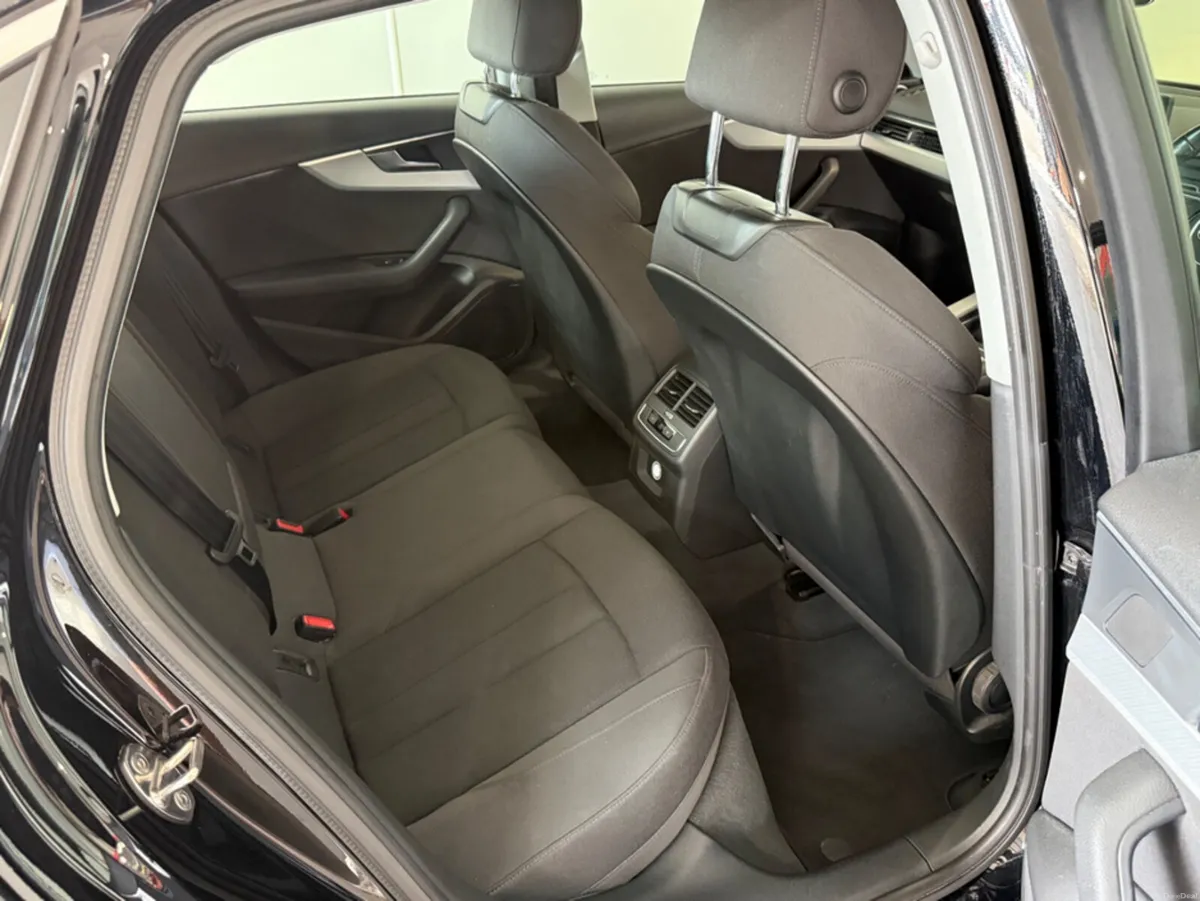Audi A4 1.4 TFSI SPORT 150PS 4DR - Image 4