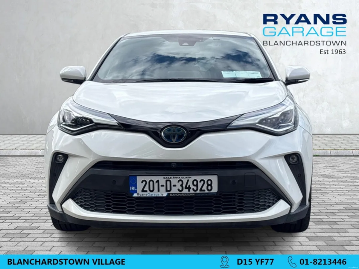 Toyota C-HR 1.8 PETROL HYBRID AUTOMATIC 5DR - Image 2