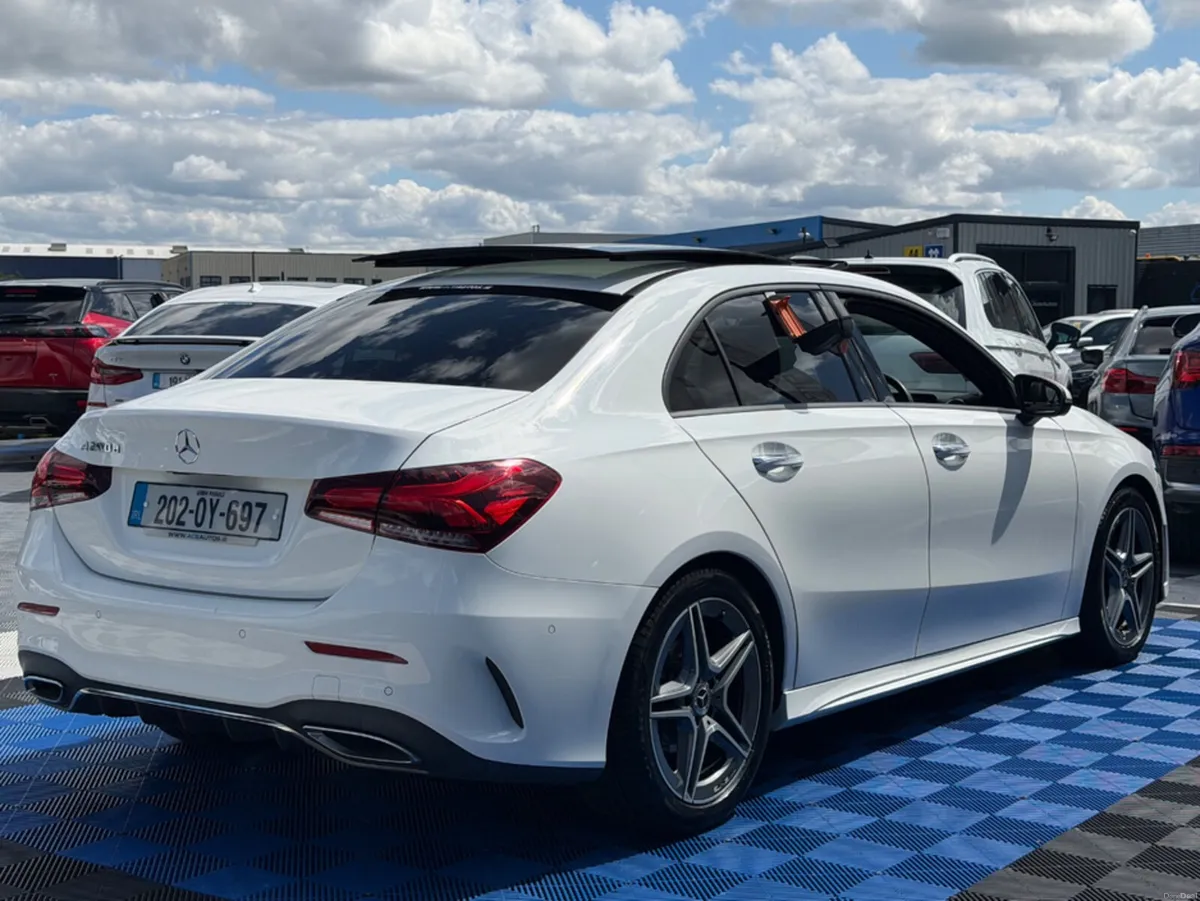 Mercedes-Benz A-Class AMG LINE - 2.0L DIESEL - AUT - Image 6