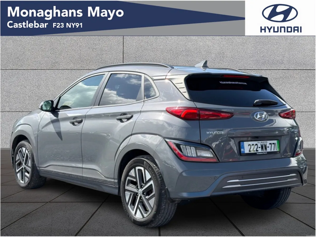 Hyundai KONA KAUAI PREMIUM 64KW 5DR AUTO - Image 3