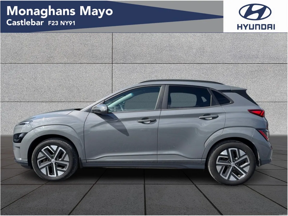 Hyundai KONA KAUAI PREMIUM 64KW 5DR AUTO - Image 6