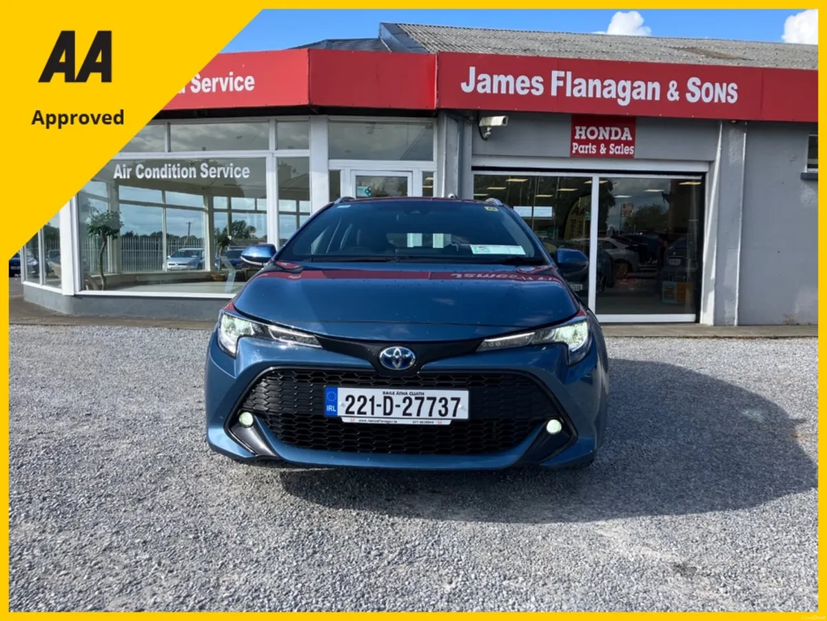 Toyota Corolla LUNA TS 4DR AUTO HYBRID - Image 2