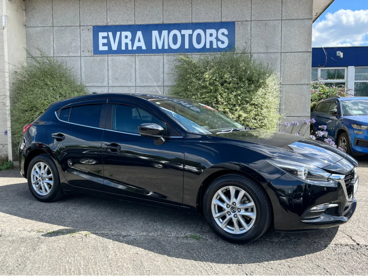 Mazda Axela MAZDA3 S AUTOMATIC 1.5 PETROL //VERY L - Image 3