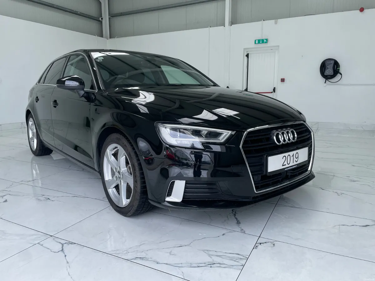 2019 Audi a3 1.4 tfsi Auto - Image 1