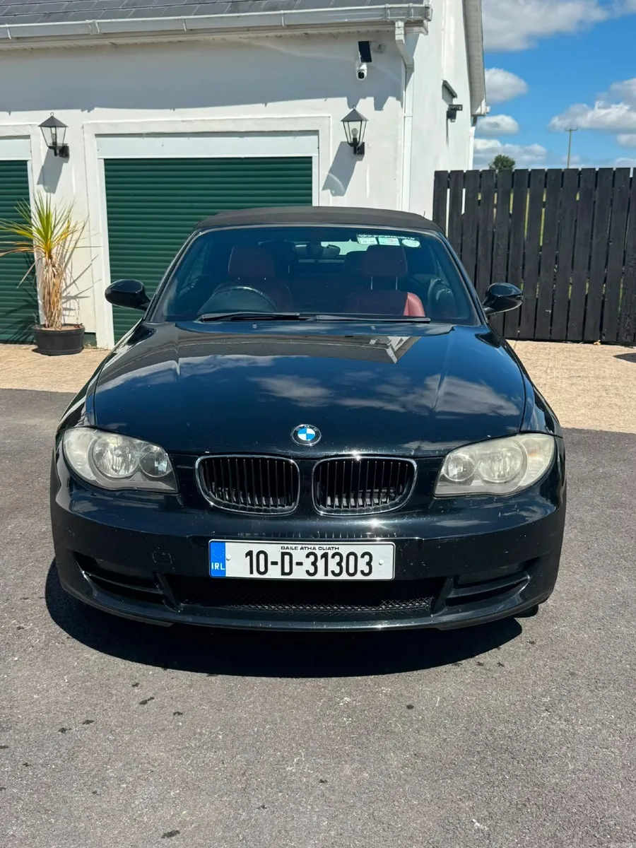 BMW 1-Series 2010 - Image 1