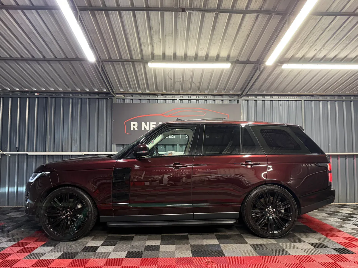 2021 Land Rover Range Rover Vouge HSE Automatic - Image 5