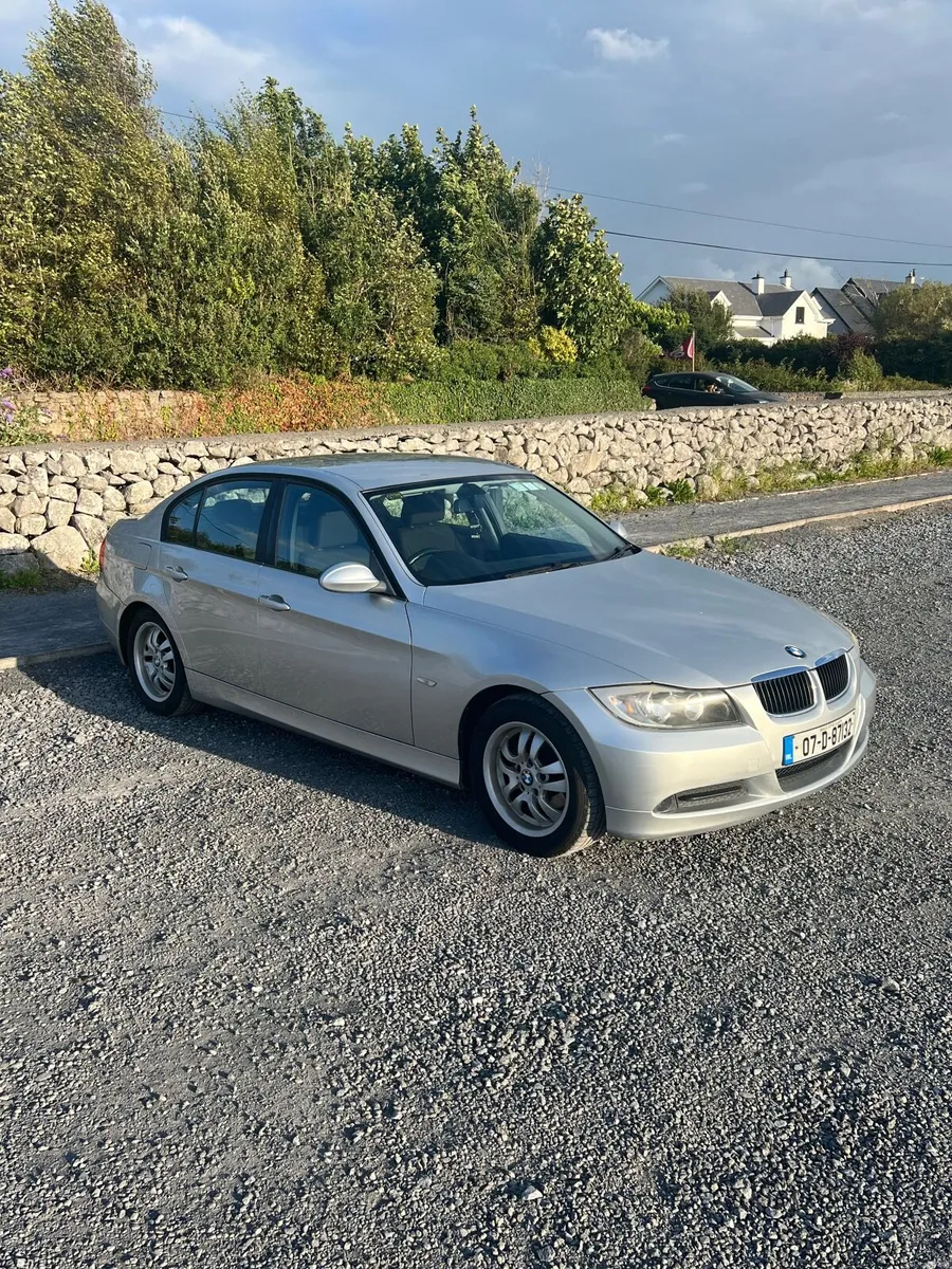 BMW 3-Series 2007 - Image 1