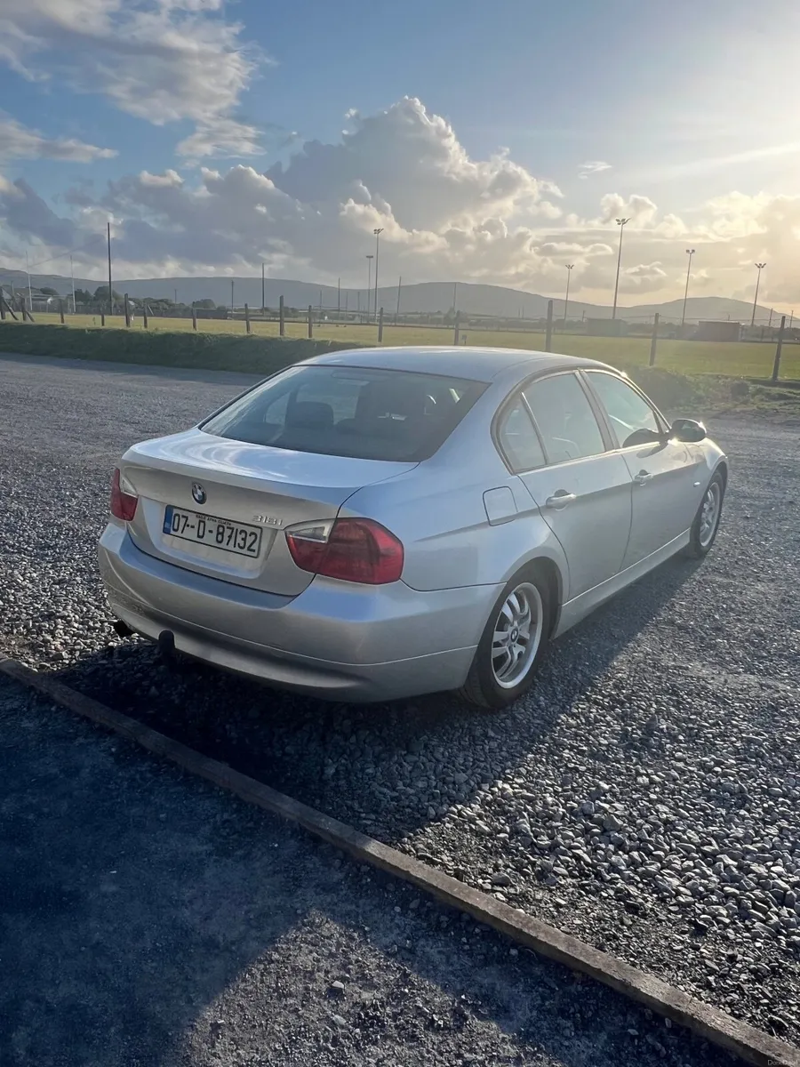 BMW 3-Series 2007 - Image 4