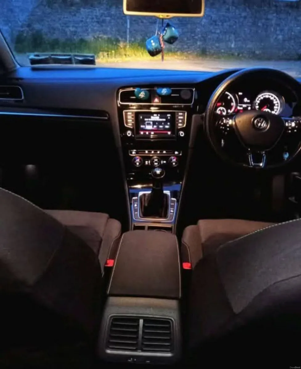 Volkswagen Golf 2015 - Image 3