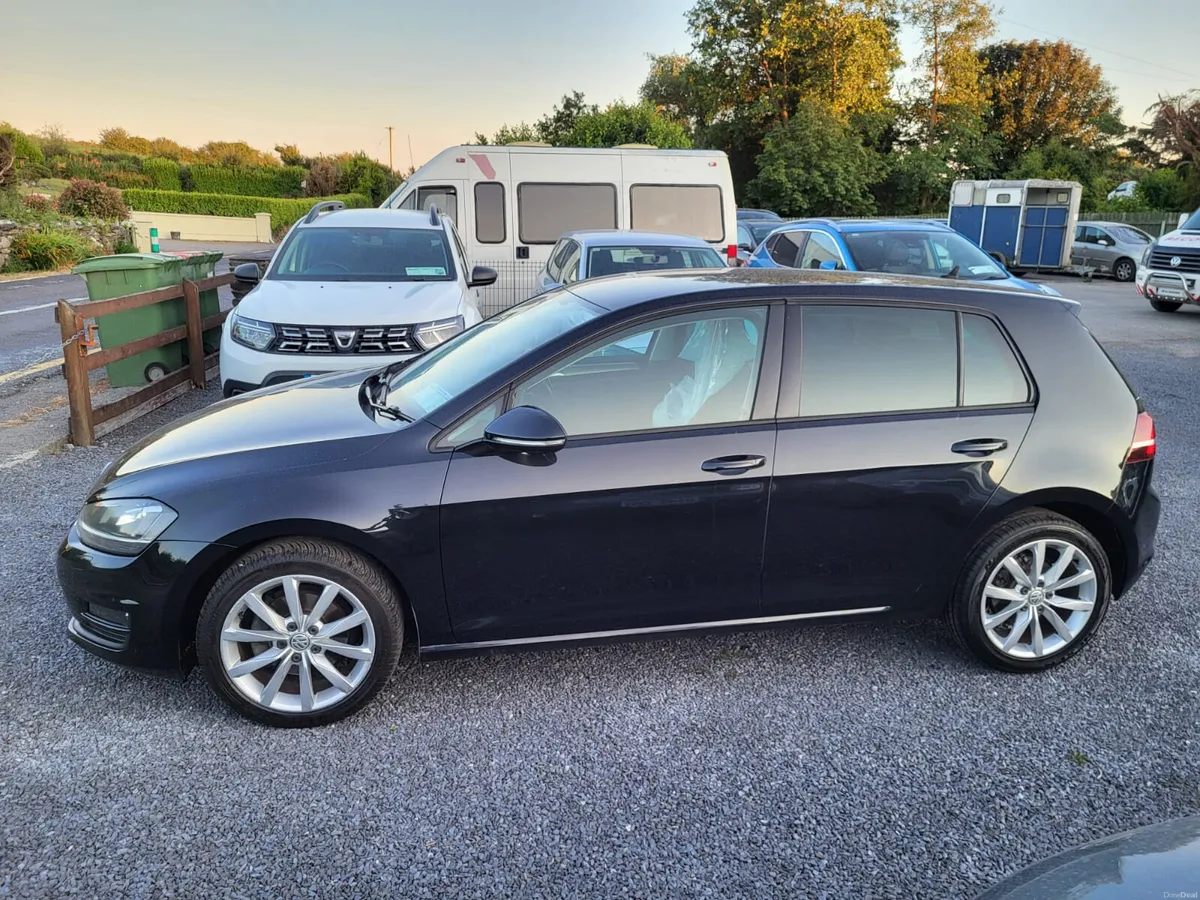 Volkswagen Golf 2017 - Image 2