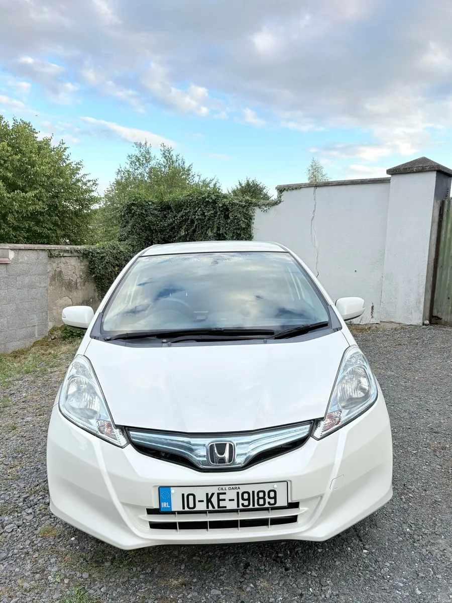 Honda Fit 2010 Automatic [Low mileage] - Image 1