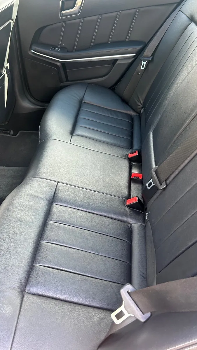 Mercedes-Benz E-Class 2016 - Image 4