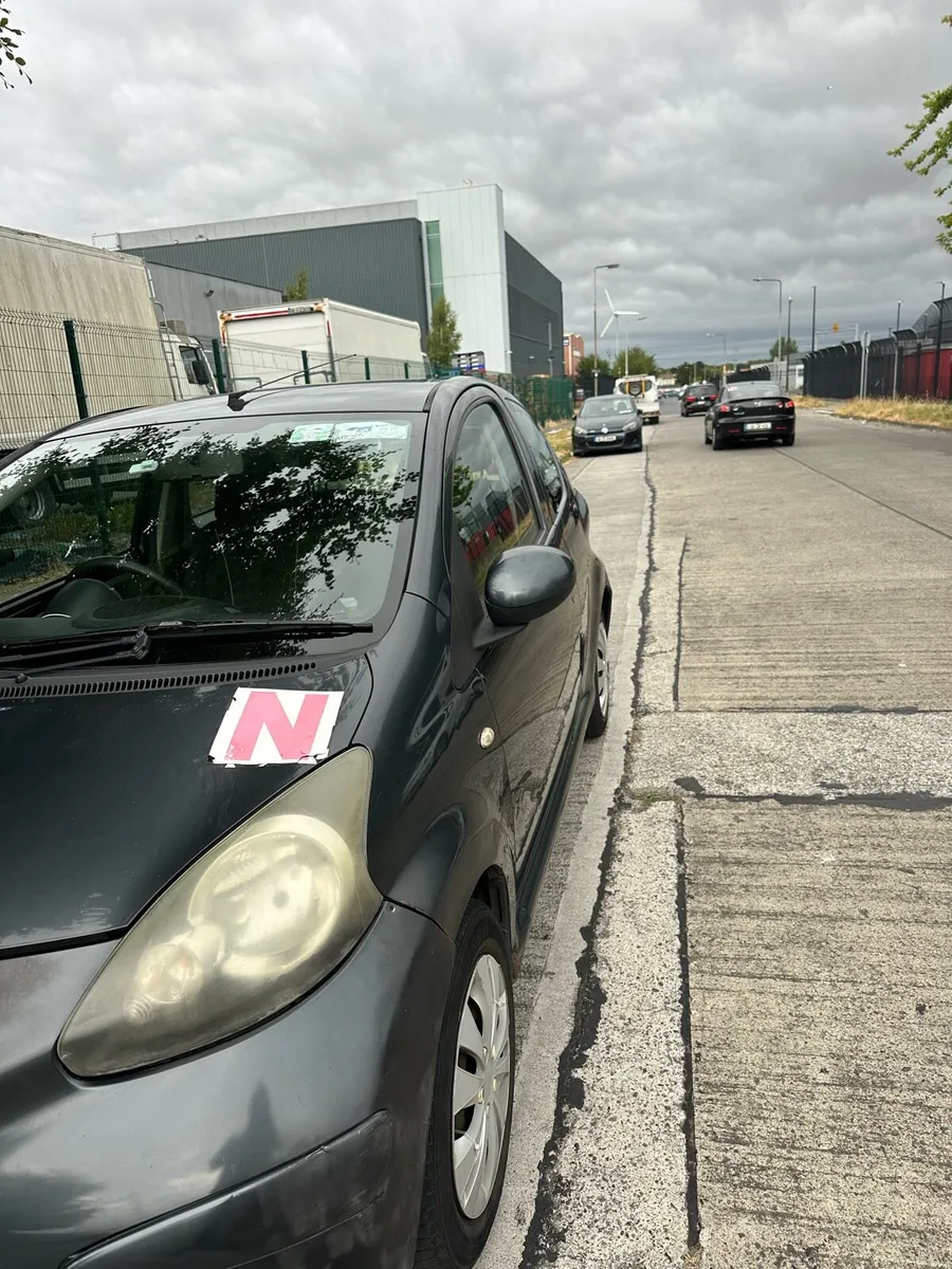 Car - Image 3