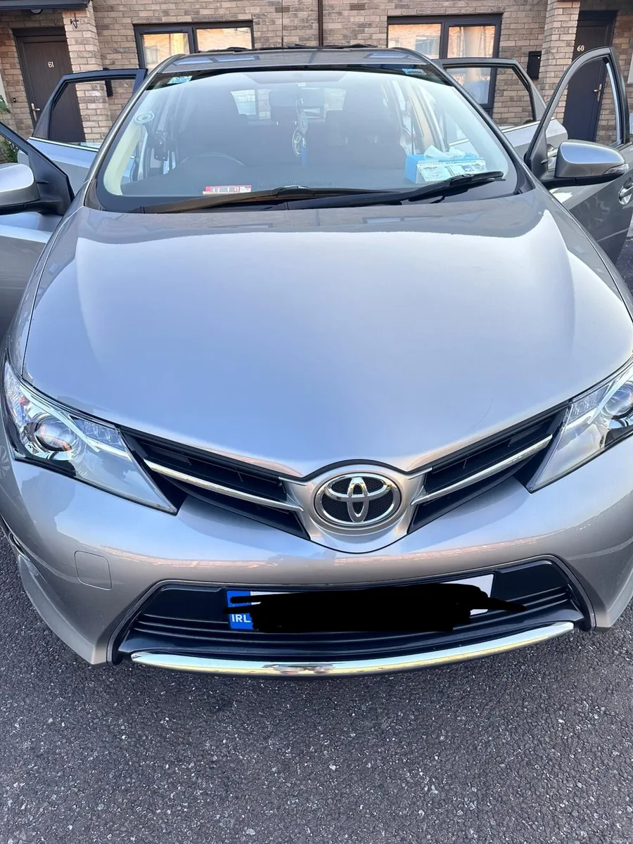 Car - Image 2
